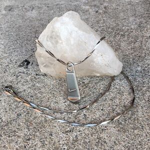 Vintage Nike Geometric Chain